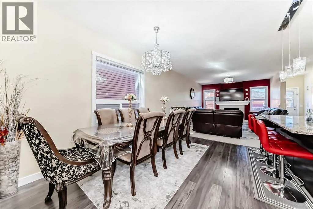 8 Red Sky Lane NE