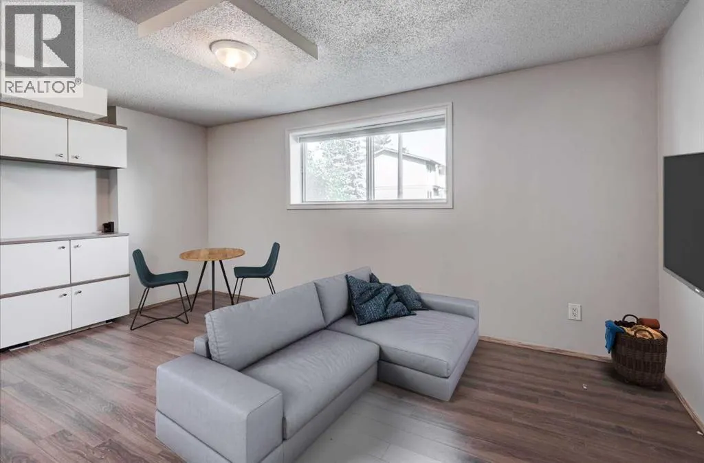5 Fonda Drive SE
