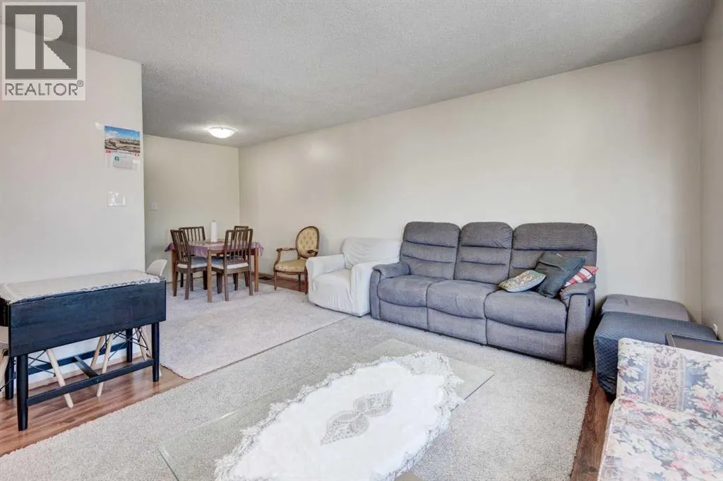 5 Fonda Drive SE