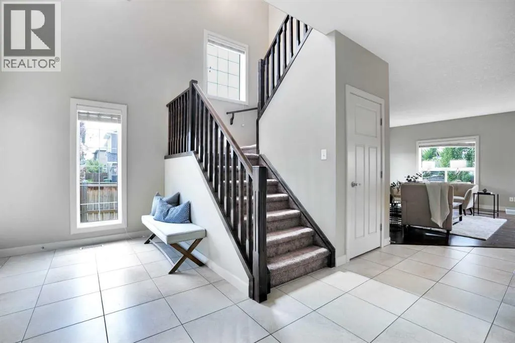 107 Everhollow Street SW