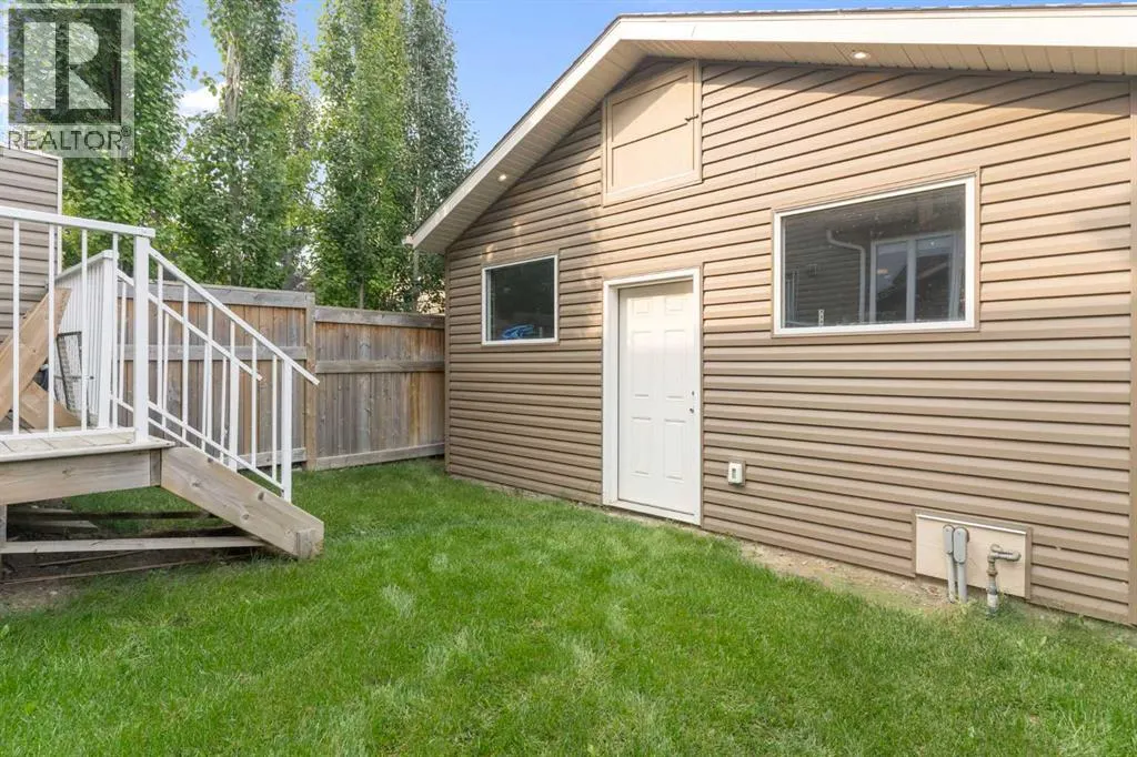 14 Willow Drive