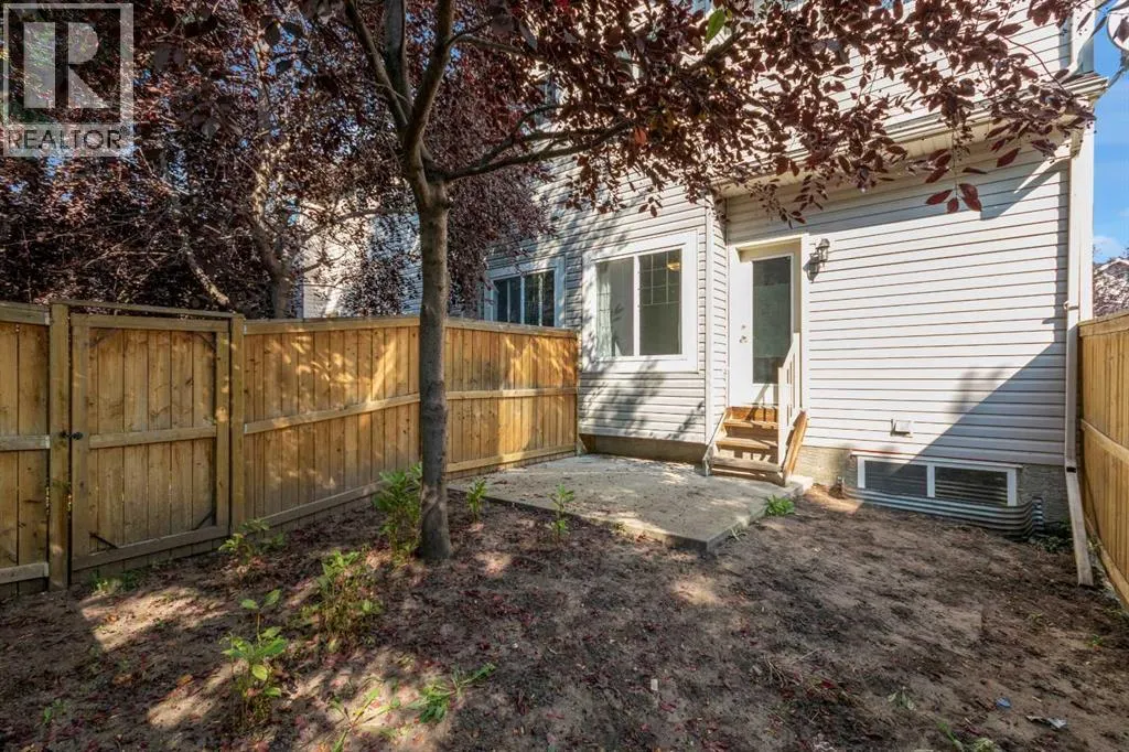 211 Strathaven Mews