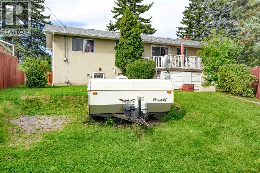 1356 Southdale Crescent SW