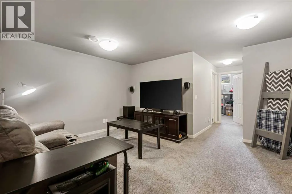 103 Masters Heights SE