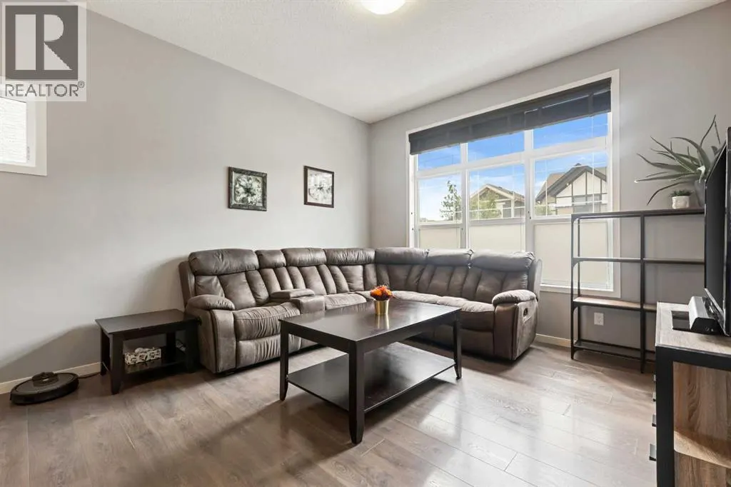 103 Masters Heights SE