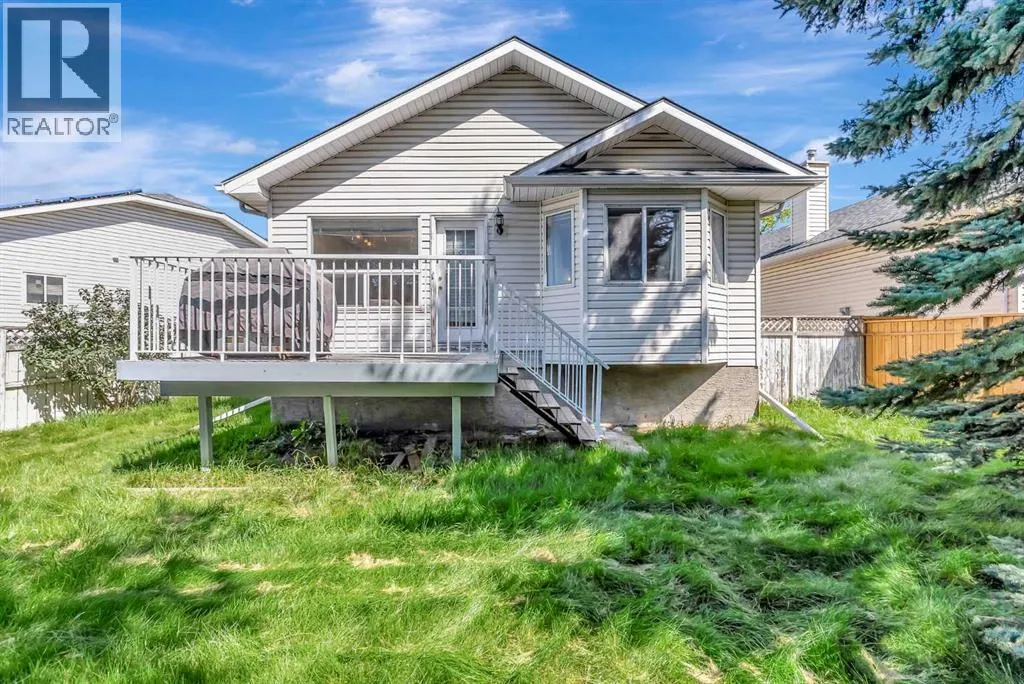 155 Douglas Glen Close SE