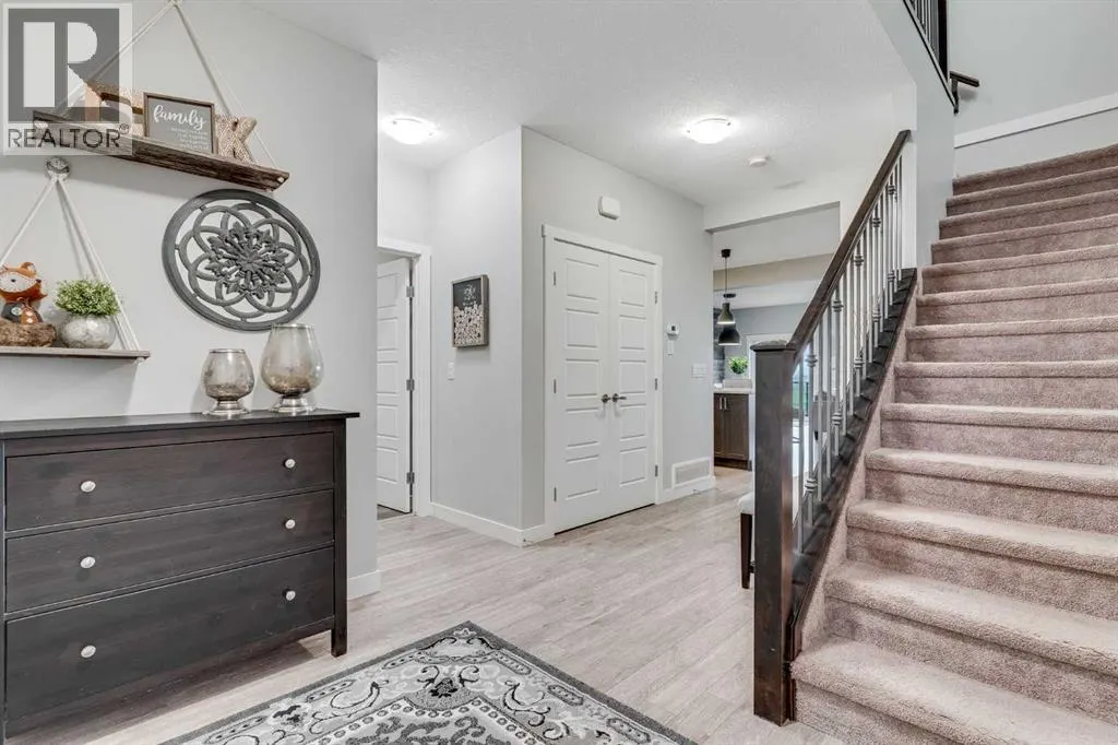 141 Williamstown Park NW