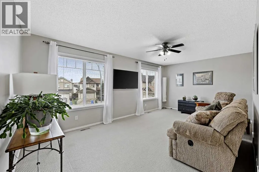 254 Evanscreek Court NW