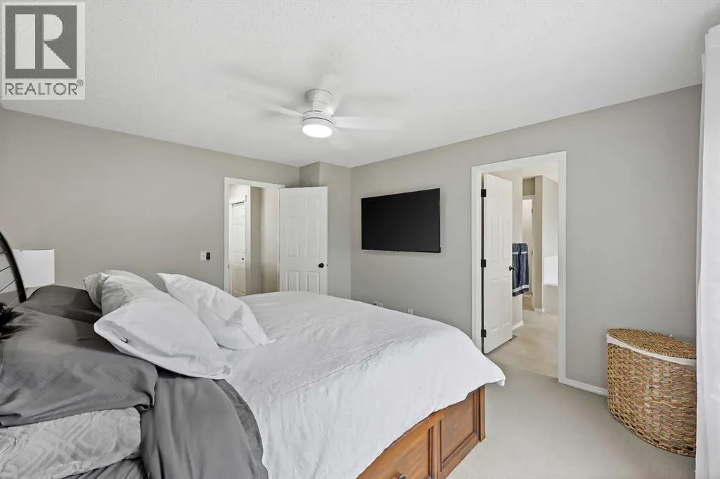 254 Evanscreek Court NW