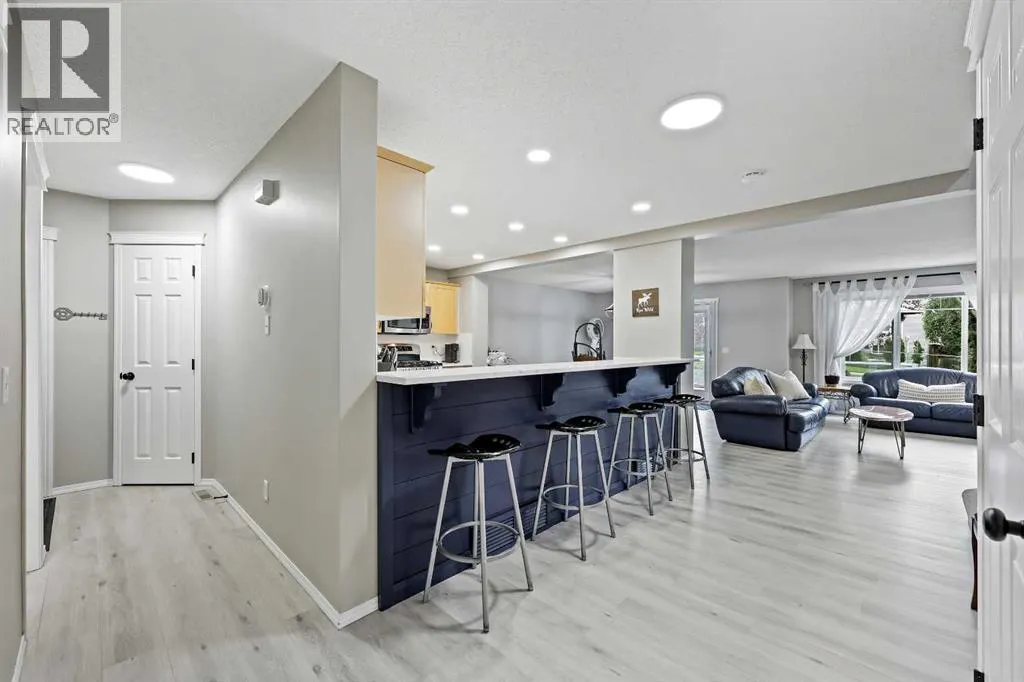 254 Evanscreek Court NW