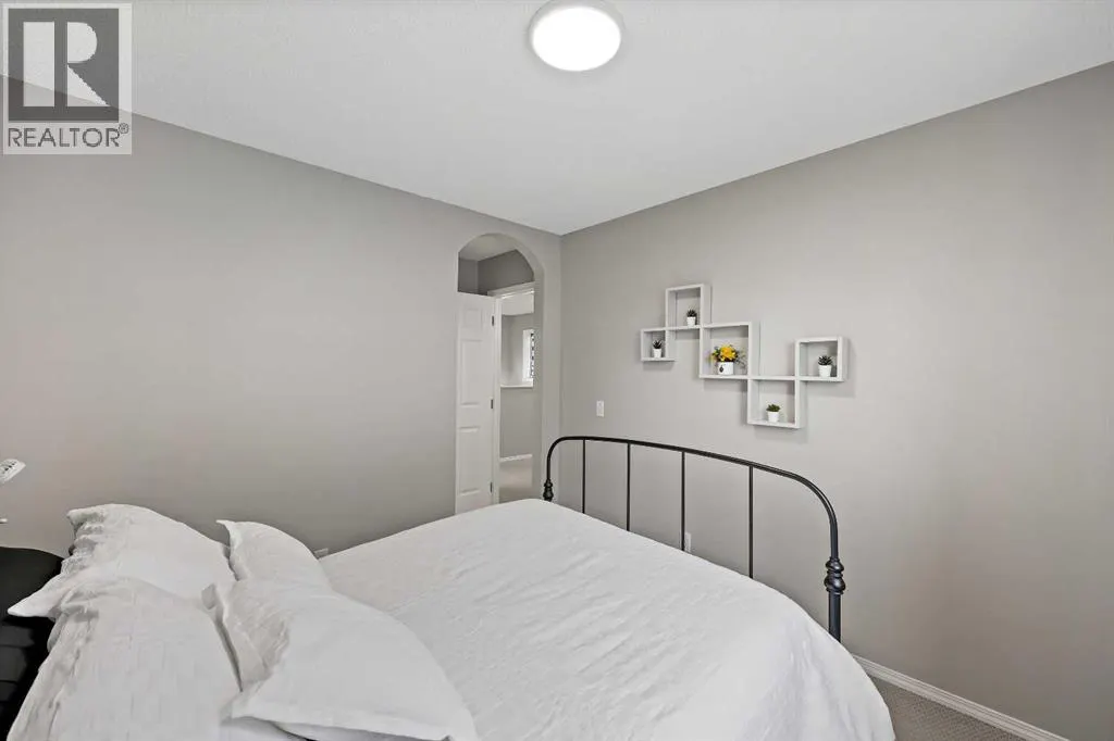 254 Evanscreek Court NW