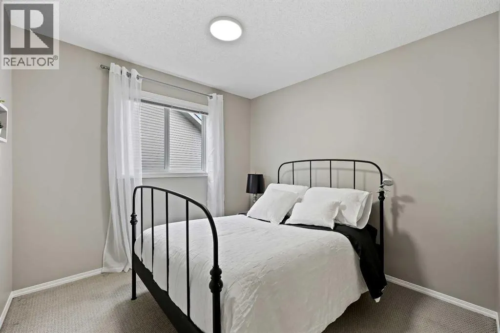 254 Evanscreek Court NW