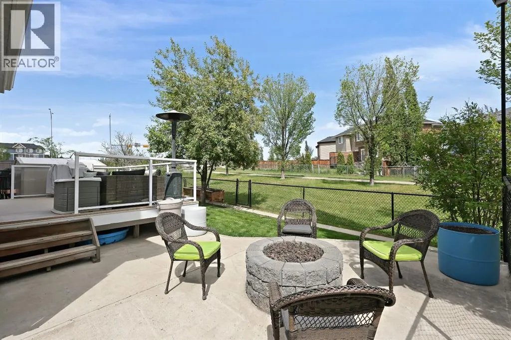 254 Evanscreek Court NW