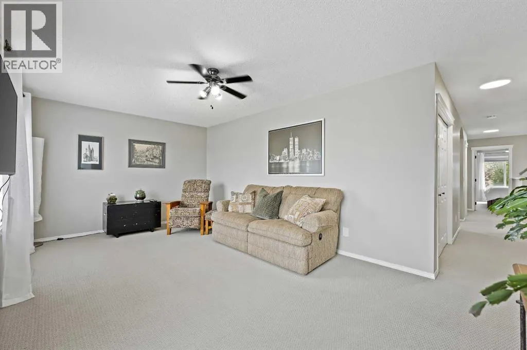 254 Evanscreek Court NW