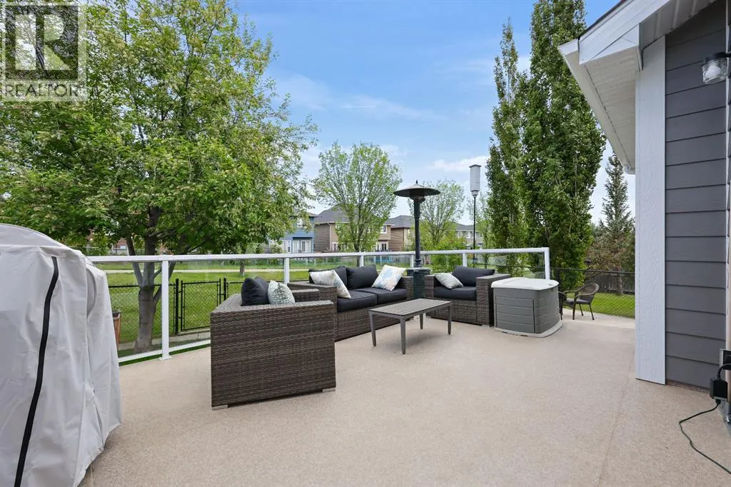 254 Evanscreek Court NW