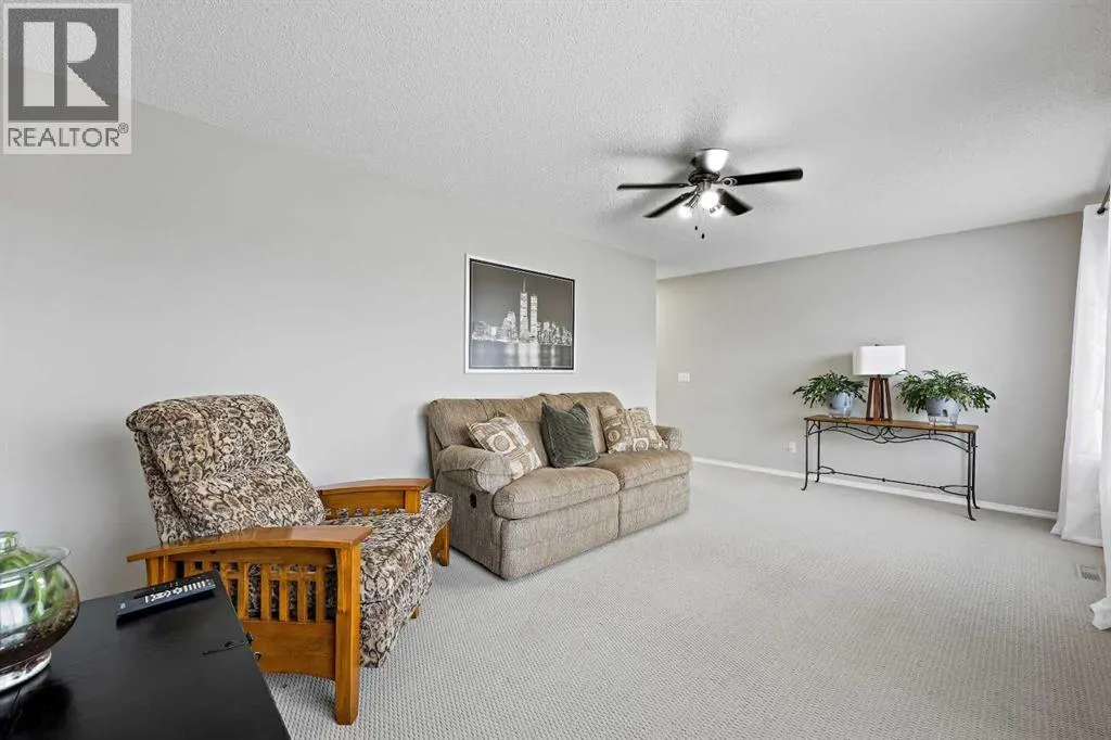 254 Evanscreek Court NW