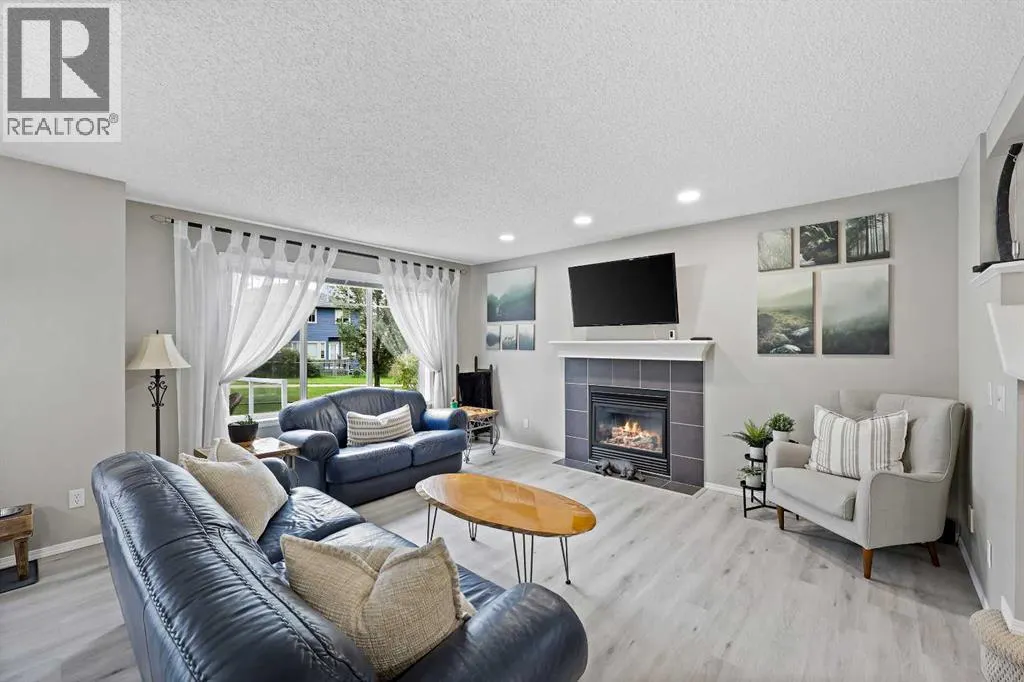 254 Evanscreek Court NW