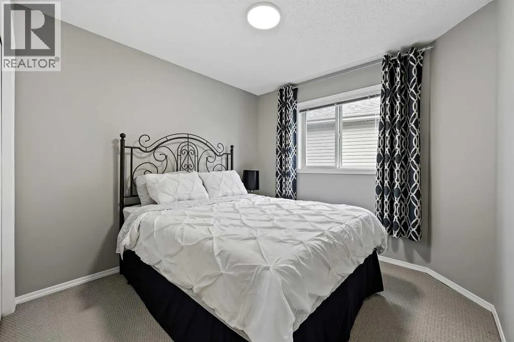 254 Evanscreek Court NW