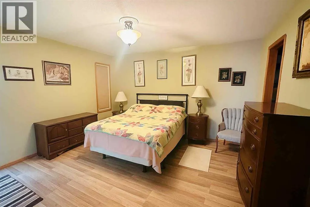 22 Ansett Crescent