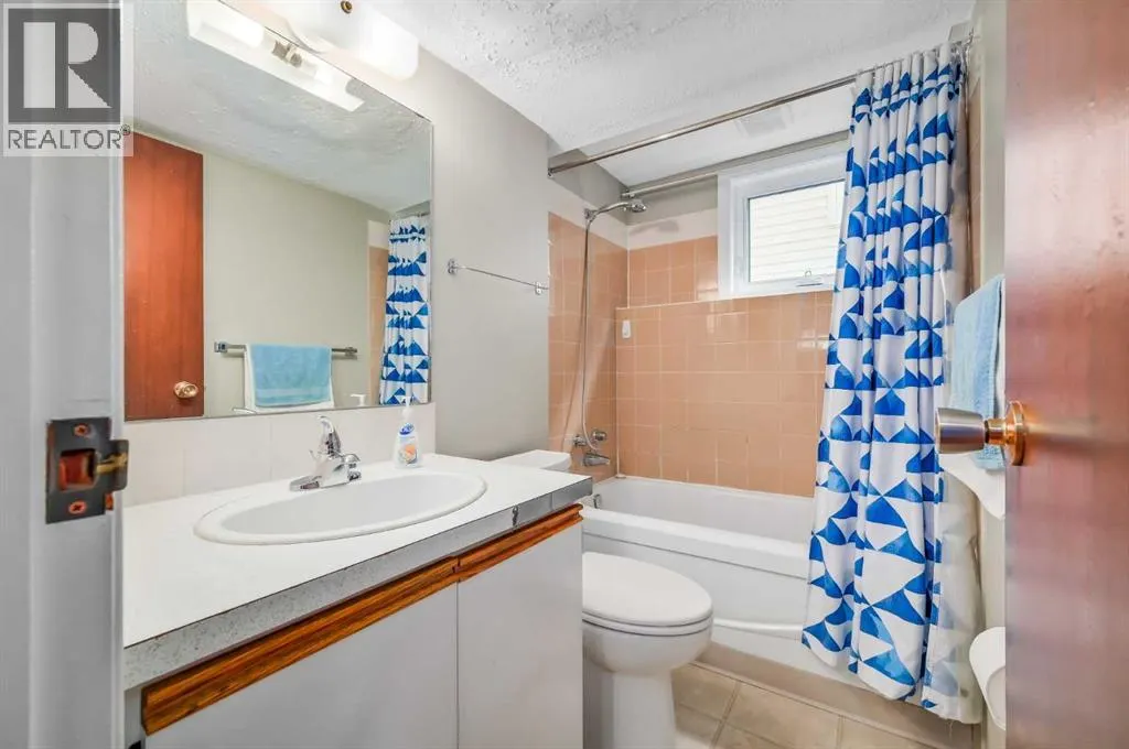 111 Macewan Drive NW