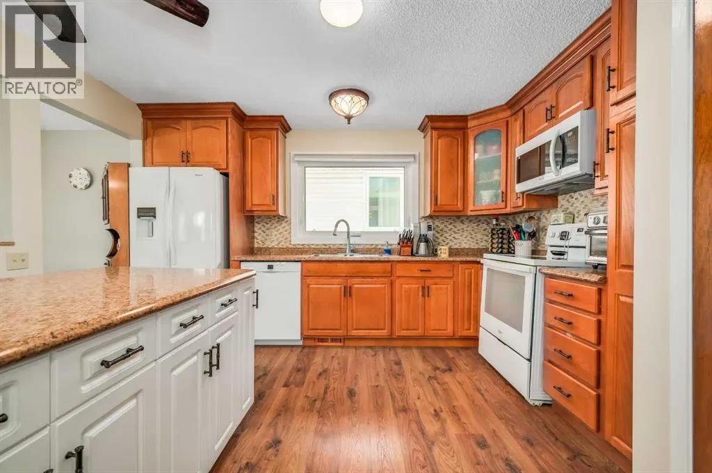 111 Macewan Drive NW