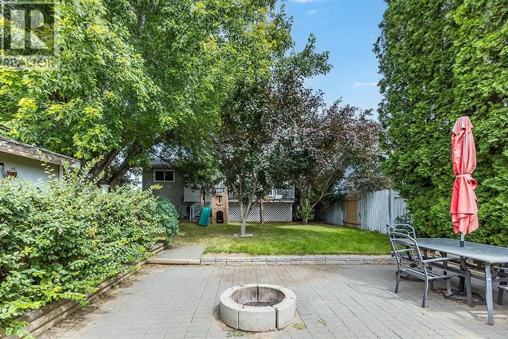 253 Sprague Way SE