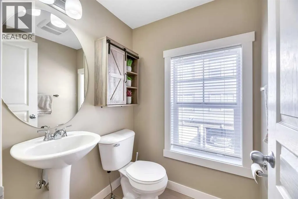 576 Mckenzie Towne Drive SE