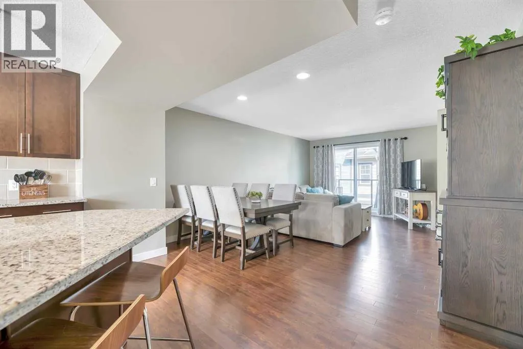 576 Mckenzie Towne Drive SE