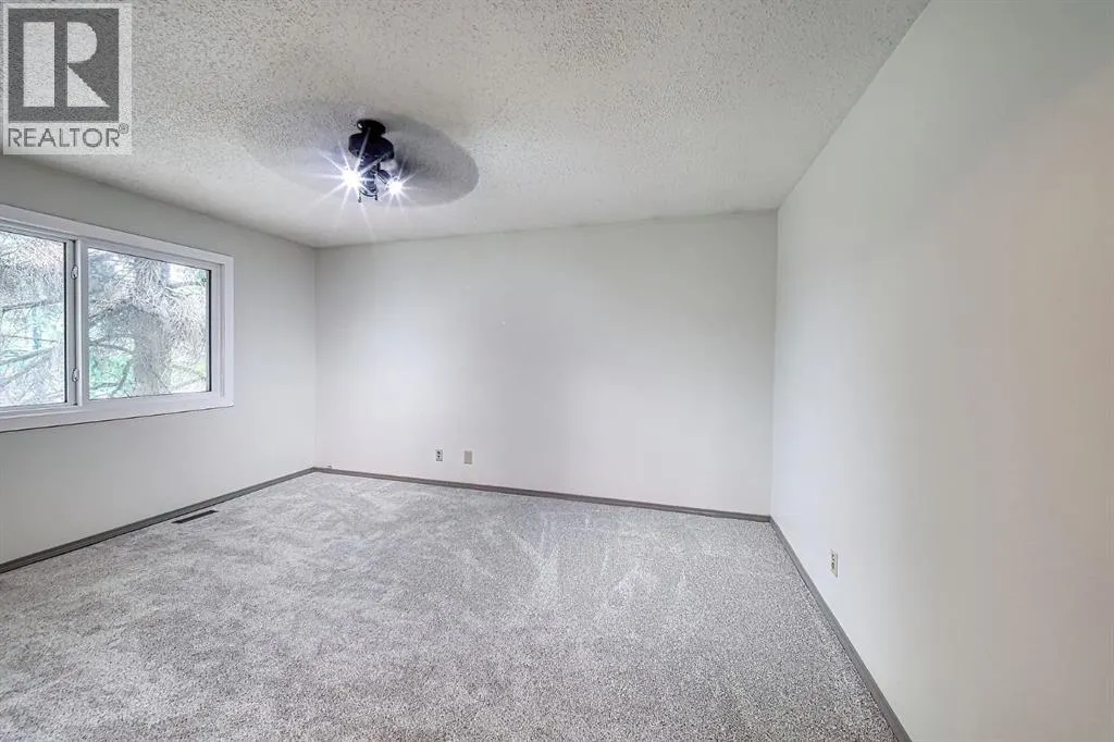11147 Southdale Road SW