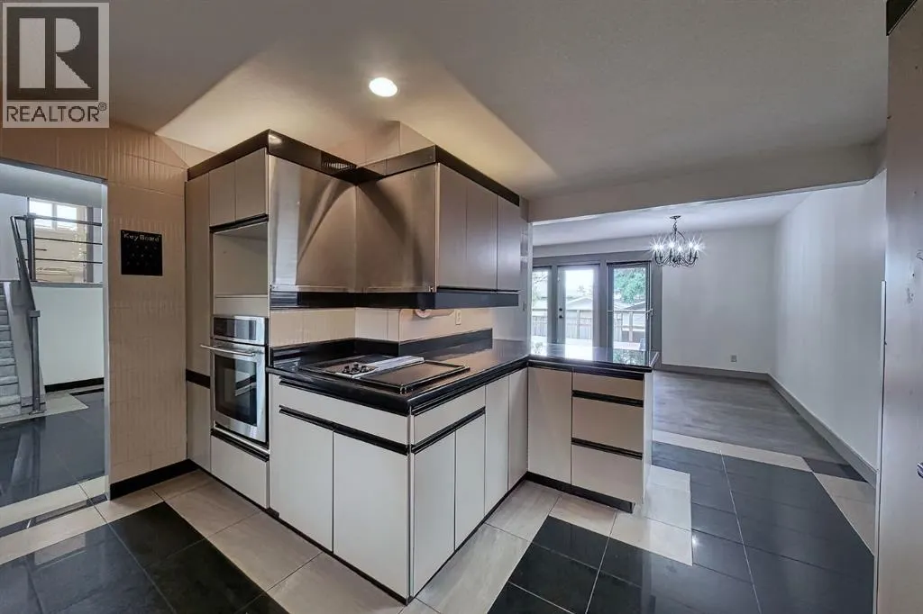 11147 Southdale Road SW