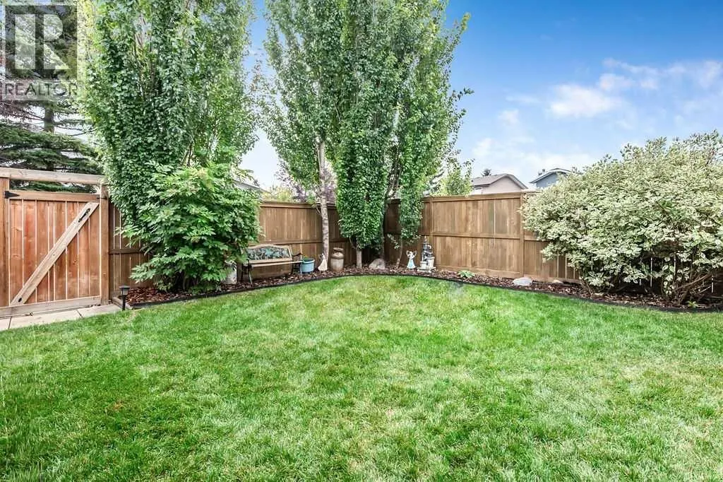 206 Tanner Drive SE