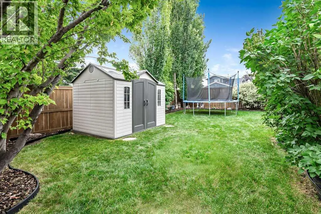 206 Tanner Drive SE