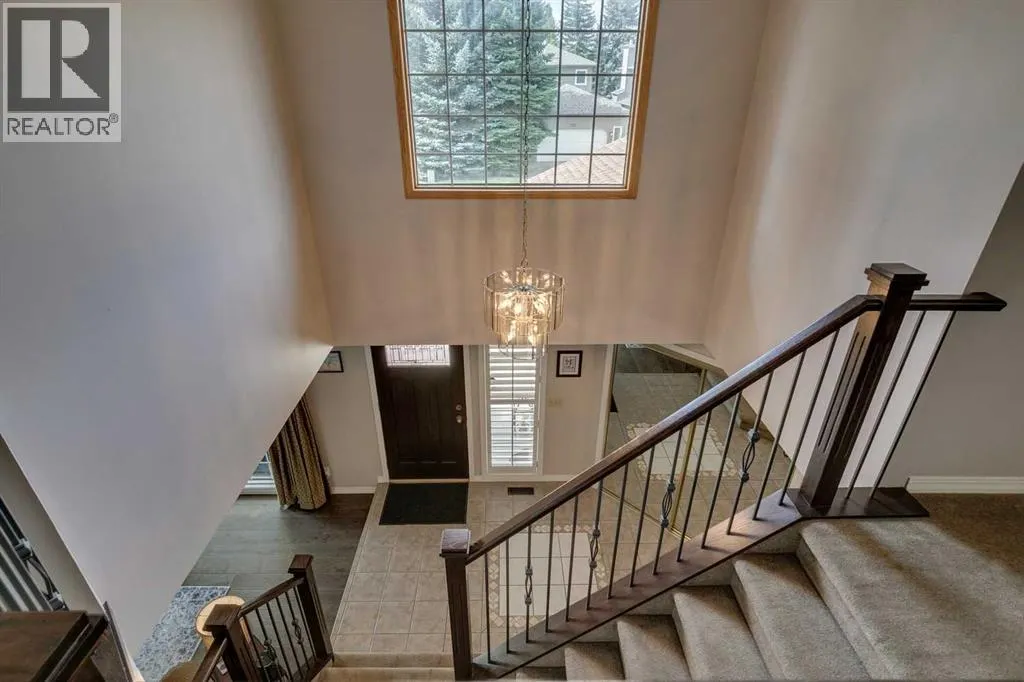 2108 Douglasbank Crescent SE