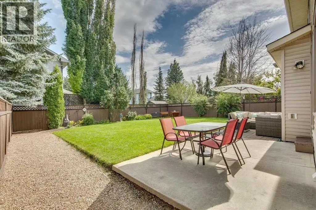 2108 Douglasbank Crescent SE