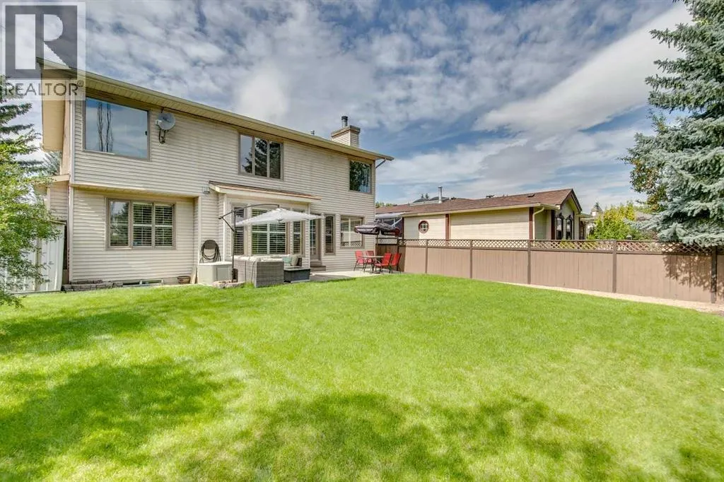 2108 Douglasbank Crescent SE