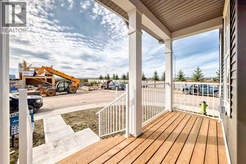 92 Bartlett Crescent SE