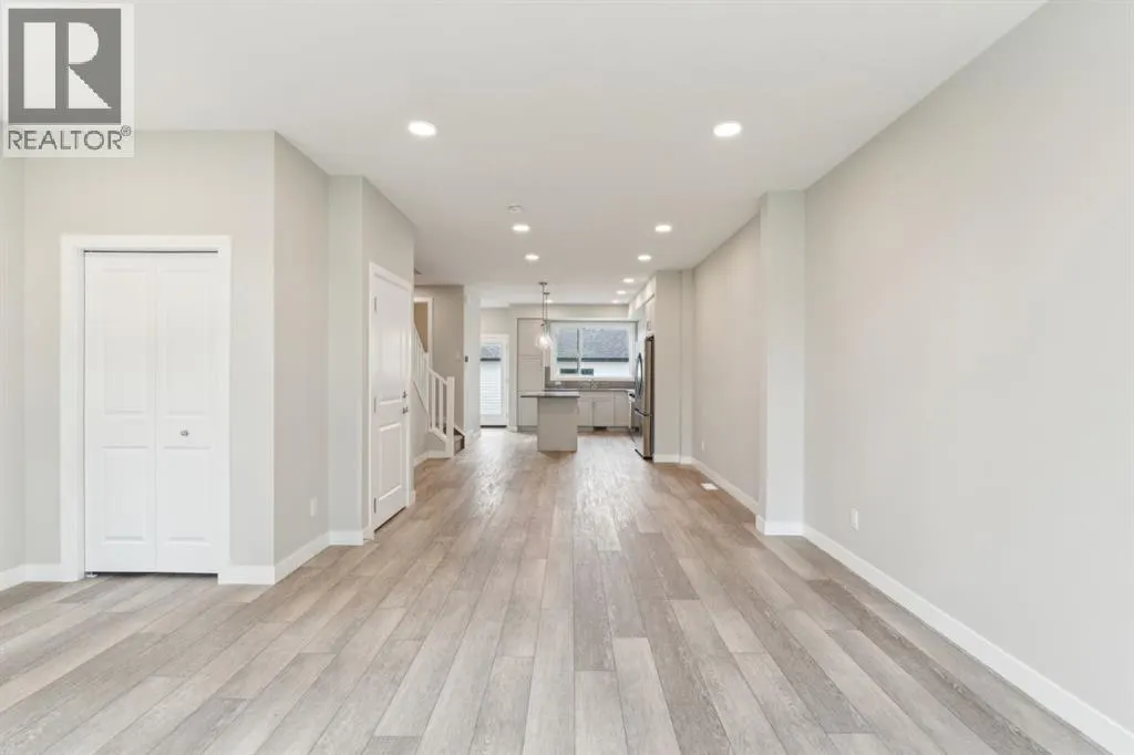 16 Alderwood Close SE