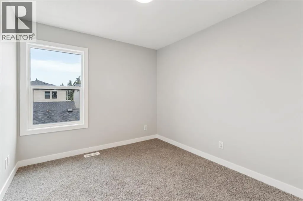 16 Alderwood Close SE