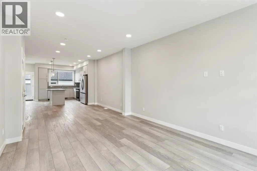 16 Alderwood Close SE