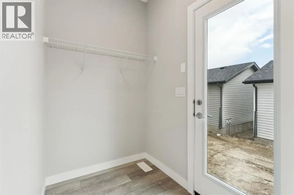 16 Alderwood Close SE
