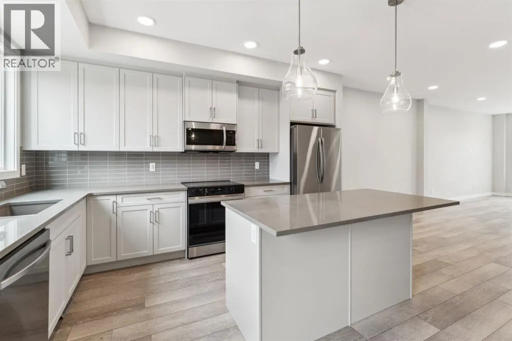 16 Alderwood Close SE
