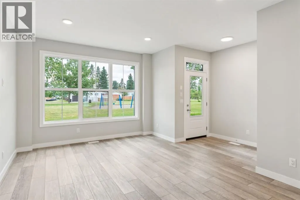 16 Alderwood Close SE
