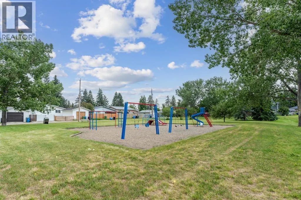 16 Alderwood Close SE