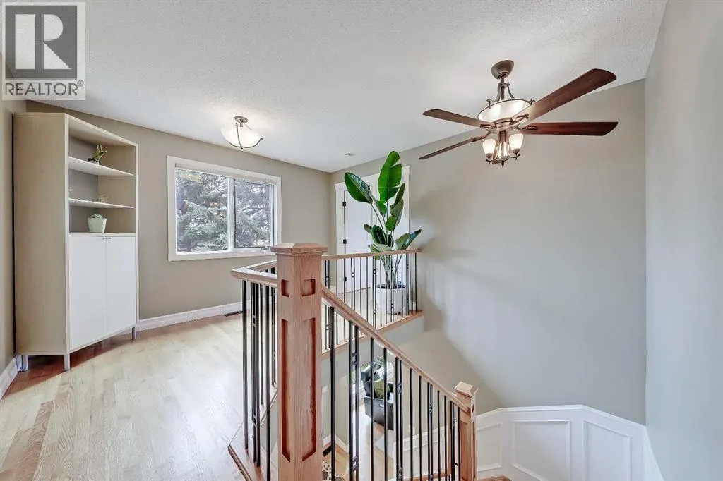 232 Scimitar Bay NW