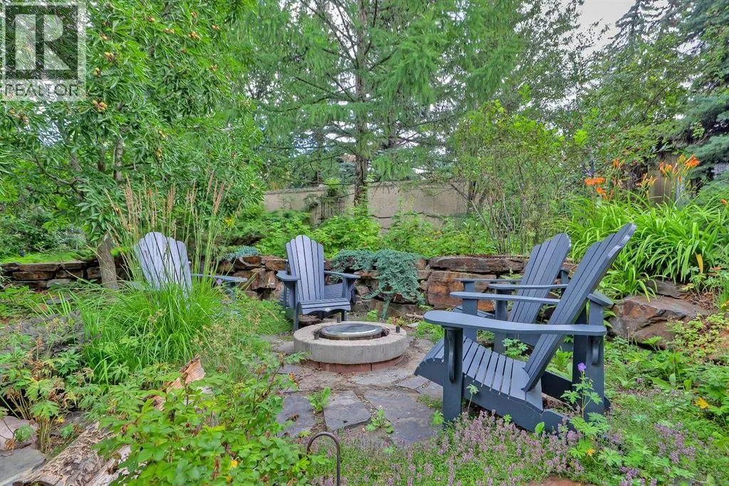 232 Scimitar Bay NW