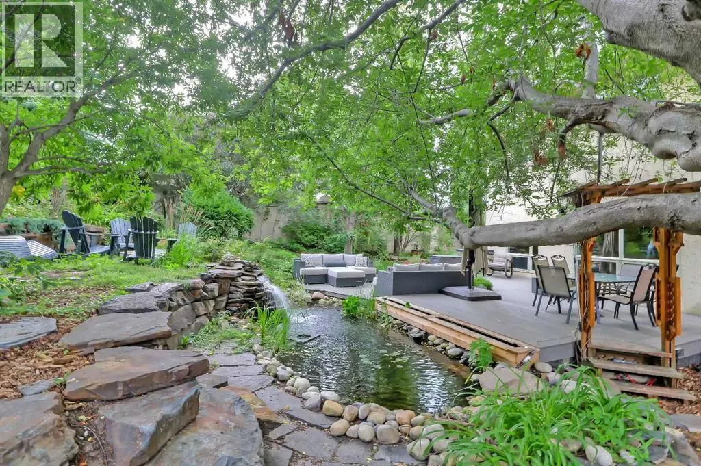 232 Scimitar Bay NW
