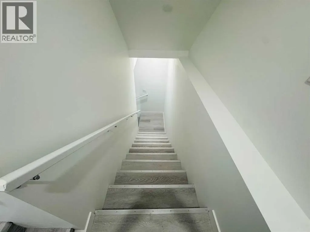 121 Dawson Wharf View  SE