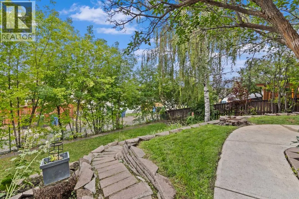 48 Shawcliffe Place SW