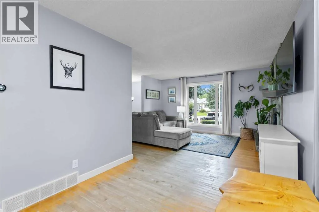 48 Shawcliffe Place SW