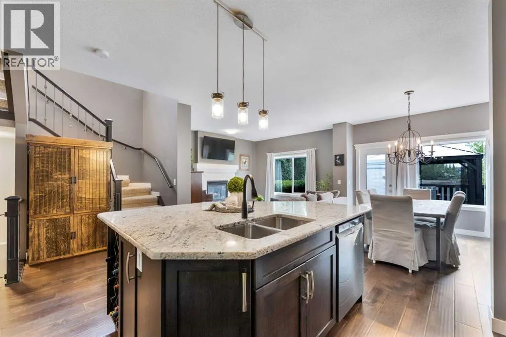 112 Kingsbridge Way